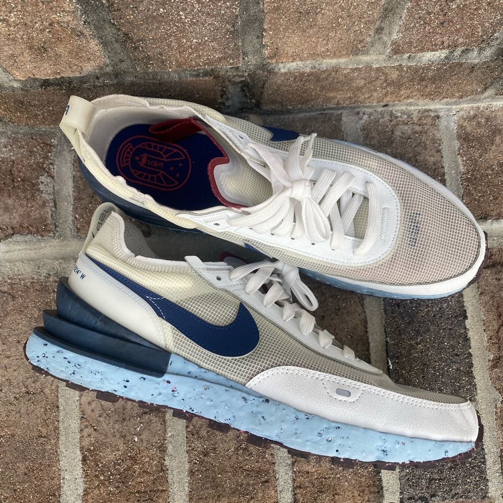 Waffle One Crater in Summit White, Blue Void & Team Red